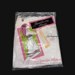 Vintage Springmaid Briarcliff Slip Womens 32 White Shadowproof Panel Lingerie